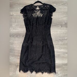 BB Dakota Black Sheath Mini Dress Cap Sleeve Crew Neck